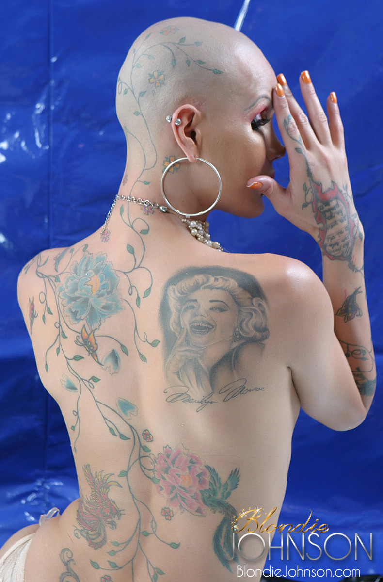 Naked Woman Shaved Head Free Porn