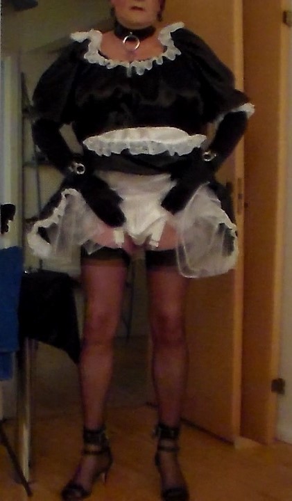Shorts chubby doctor maid