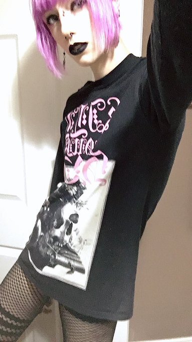 Dyke emo sissy makeout
